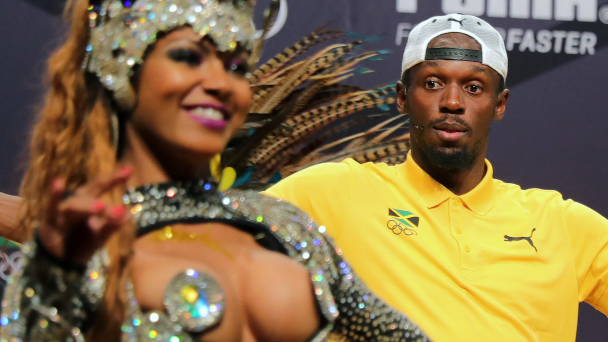Usain Bolt Jamaikan pressissä Riossa