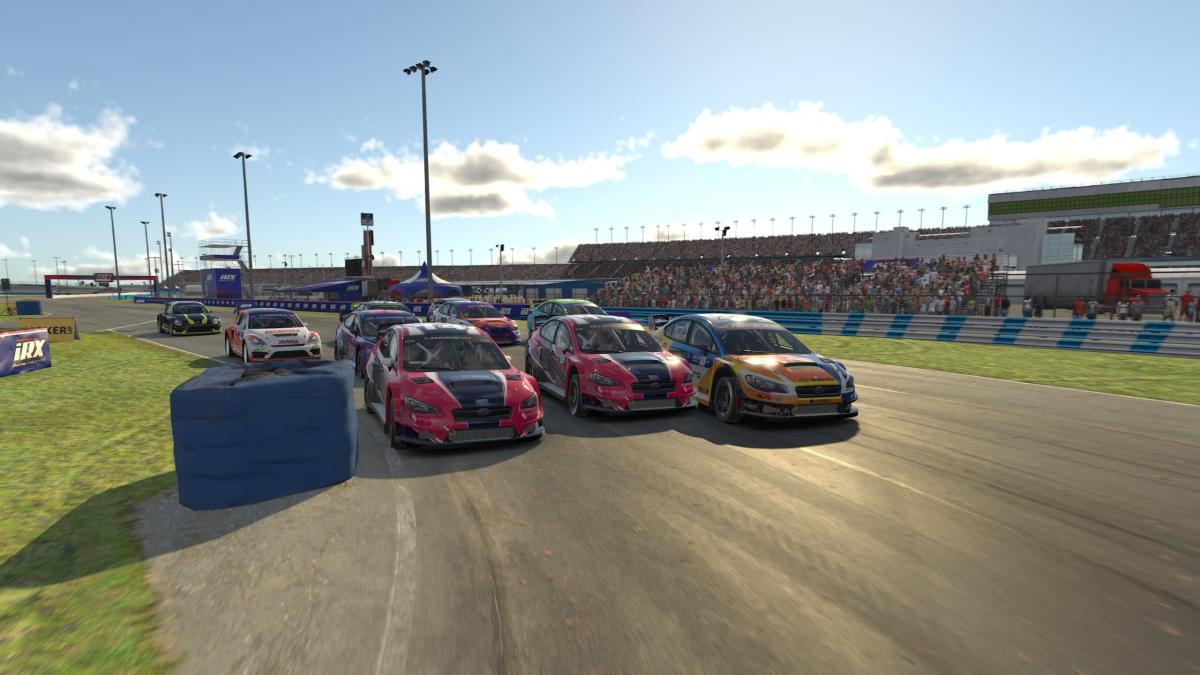 Rallicrossautoja iRacing-pelissä.