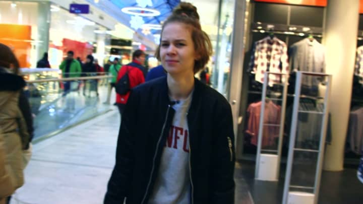 Homman nimi: Itke väärässä paikassa: 16.01.2017 08.00