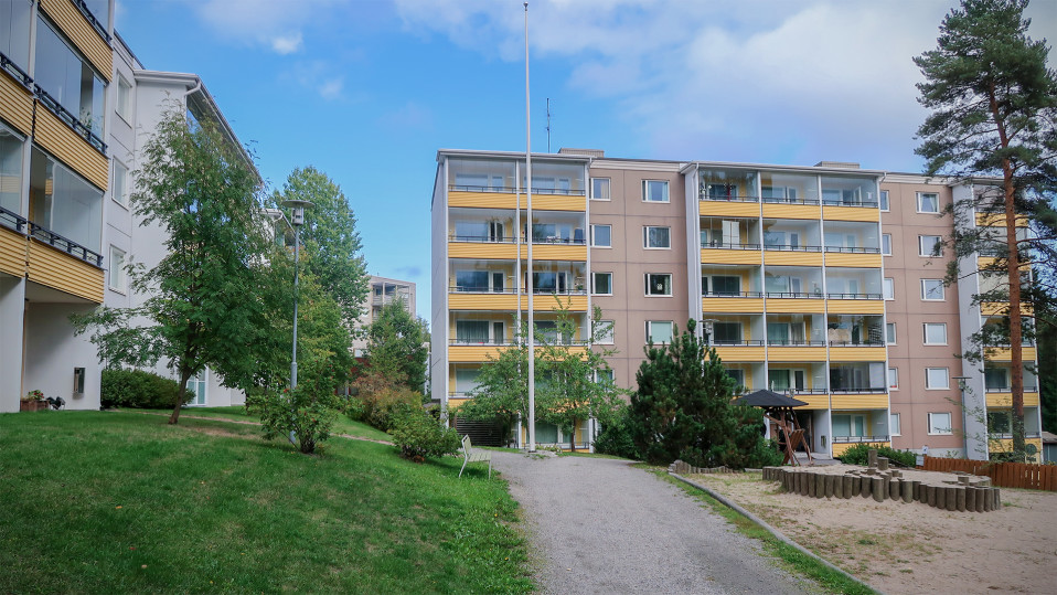 Kerrostaloja Pupuhuhdassa