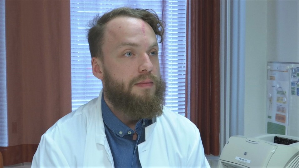 Päijät-Hämeen hyvinvointiyhtymän erikoistuva yleislääkäri Niko Korpi