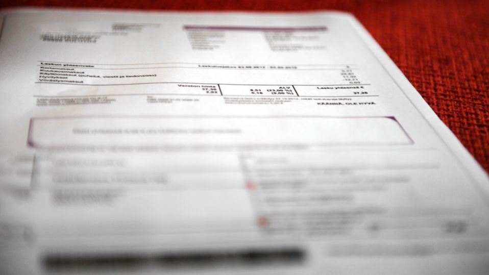 Paperilasku.