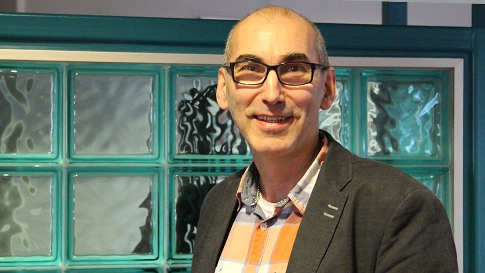 Professori Juha T. Hakala.