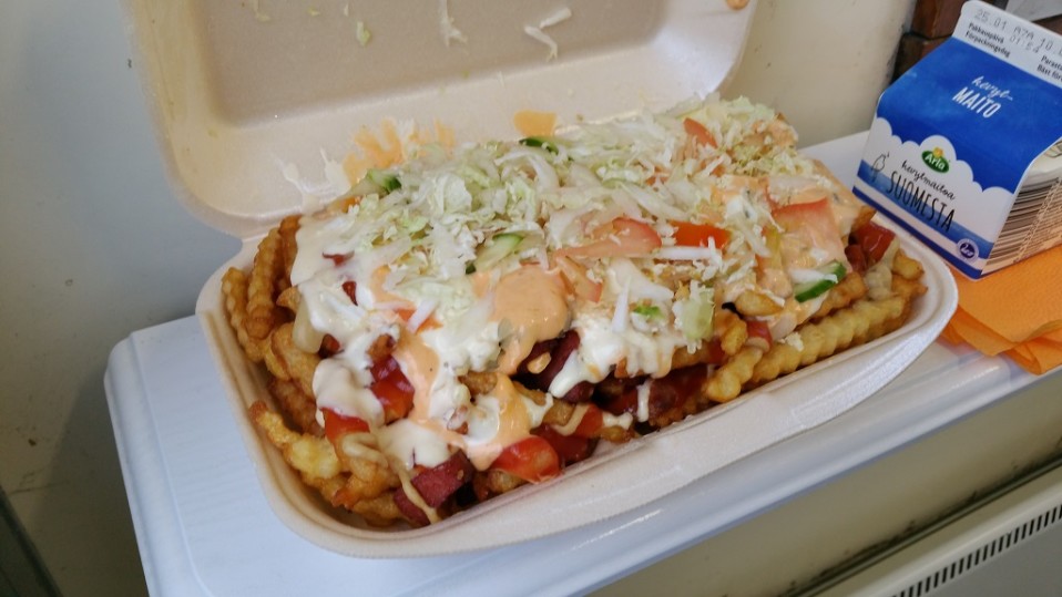 Taksari on makkaraperunat Jyväskylässä.