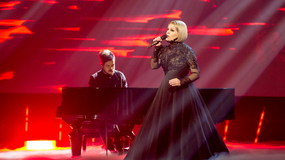 pianisti ja laulaja