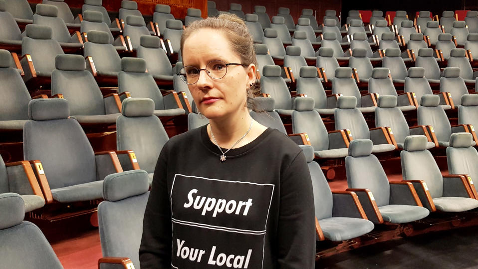 Kuusankosken teatterin johtaja Karoliina Eklund-Vuorela
