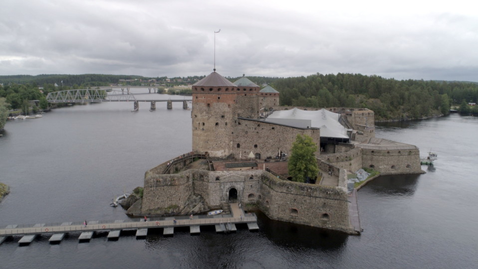 Ilmakuva Olavinlinnasta.