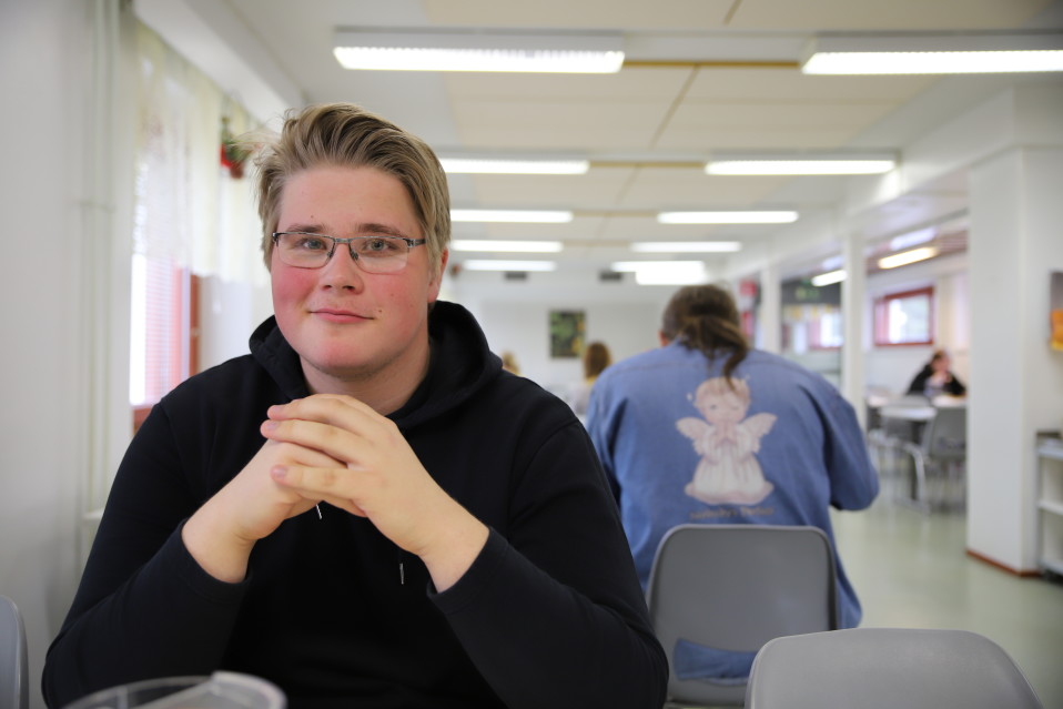 Jalmari Harju käy toista vuotta Savukosken lukiota.