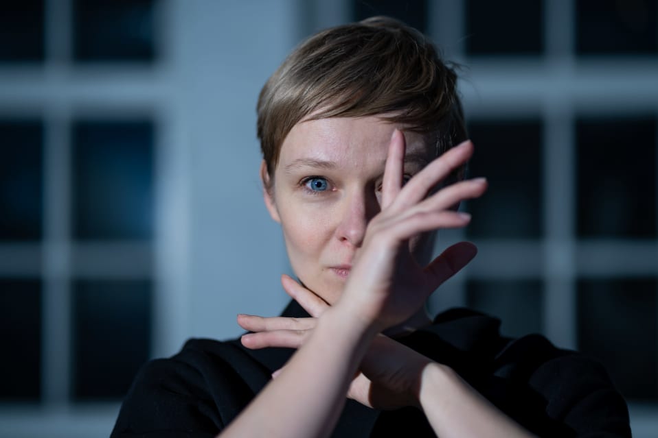 Tanssija ja koreografi Johanna Nuutinen, Kaapelitehdas, 3.12.2020.