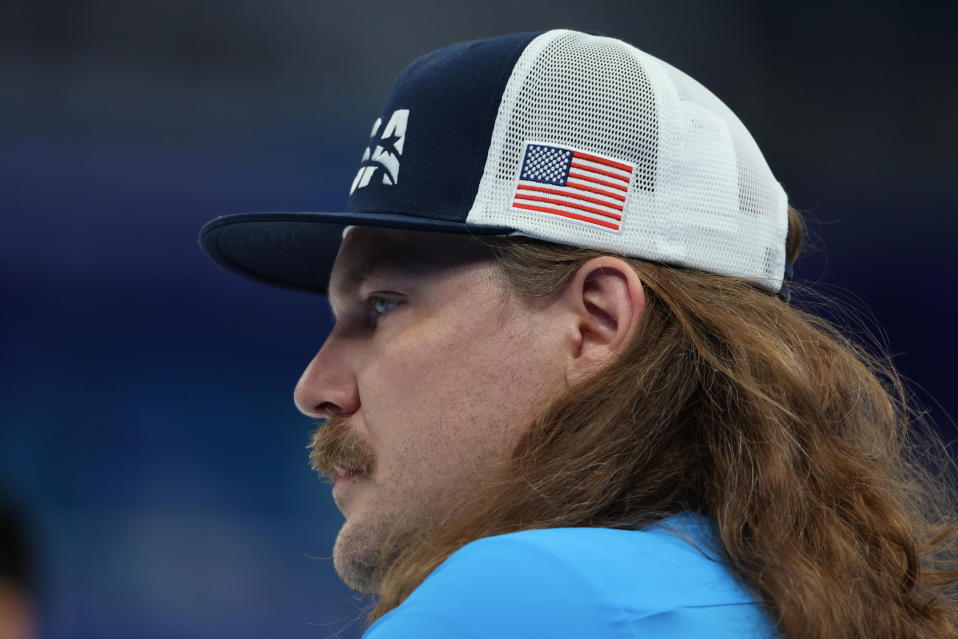 Curlingtähti Matt Hamilton.