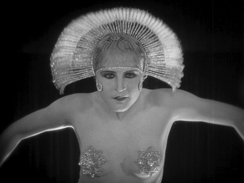 Fritz Lang elokuva Metropolis, näyttelijä Birgitte Helm.