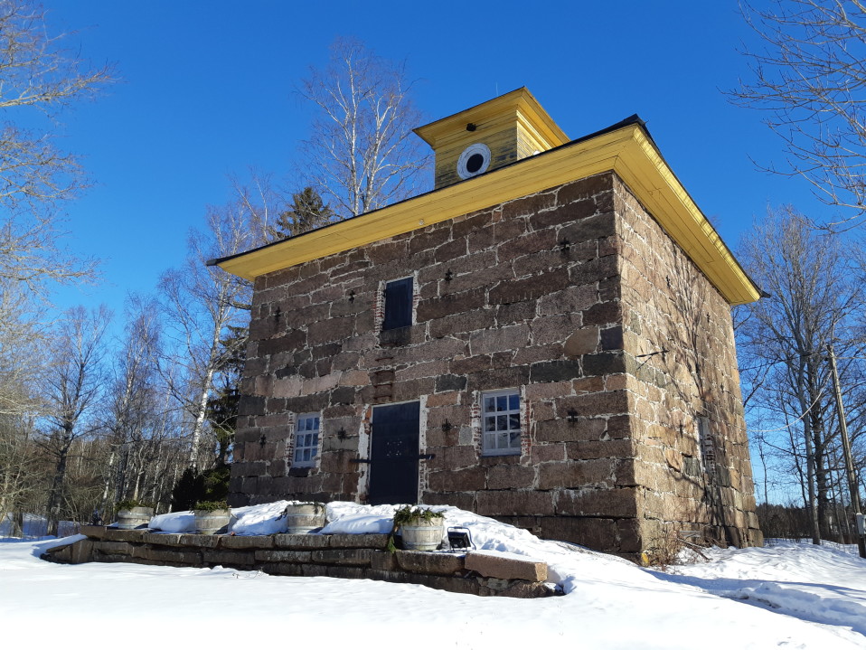 Ankkapurhan kulttuuripuiston makasiinikahvila.