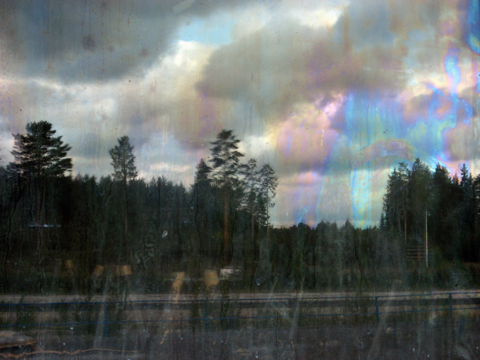 Maija Blåfieldin teos valokuvasarjasta Kaunis (2011)