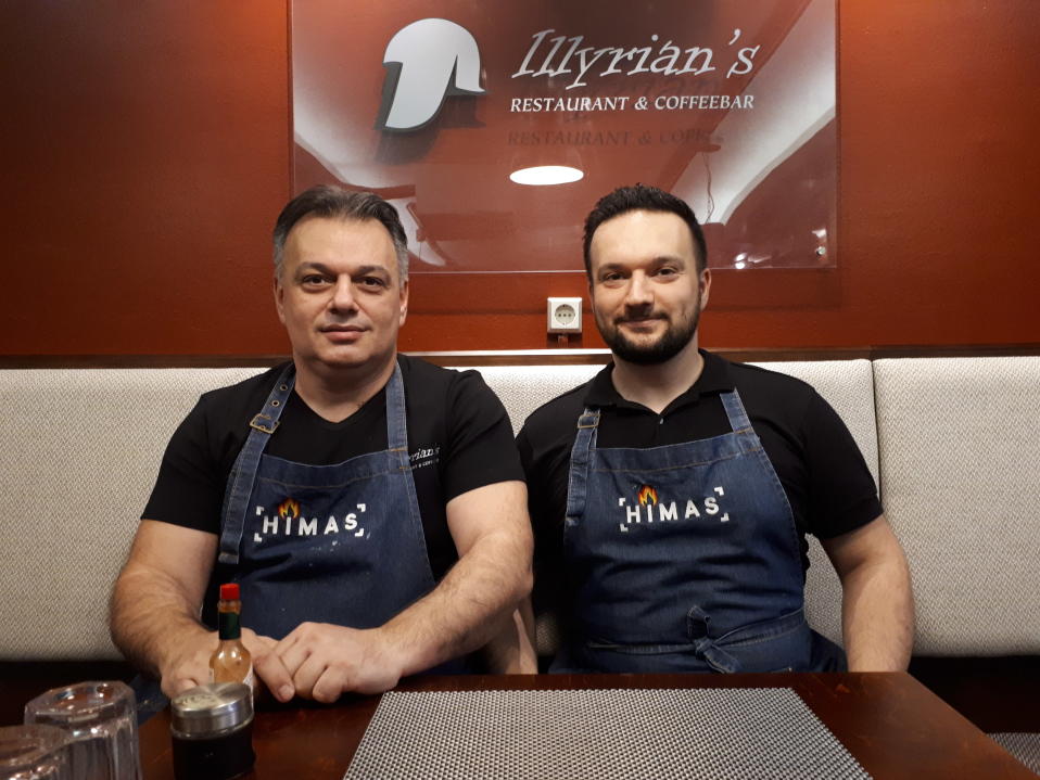 Ravintoloitsijat Faton ja Fatos Kavaja Vaasasta