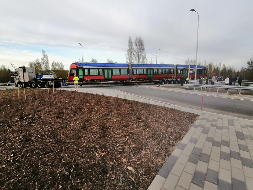 ratikka jäi jumiin sääksjärvellä