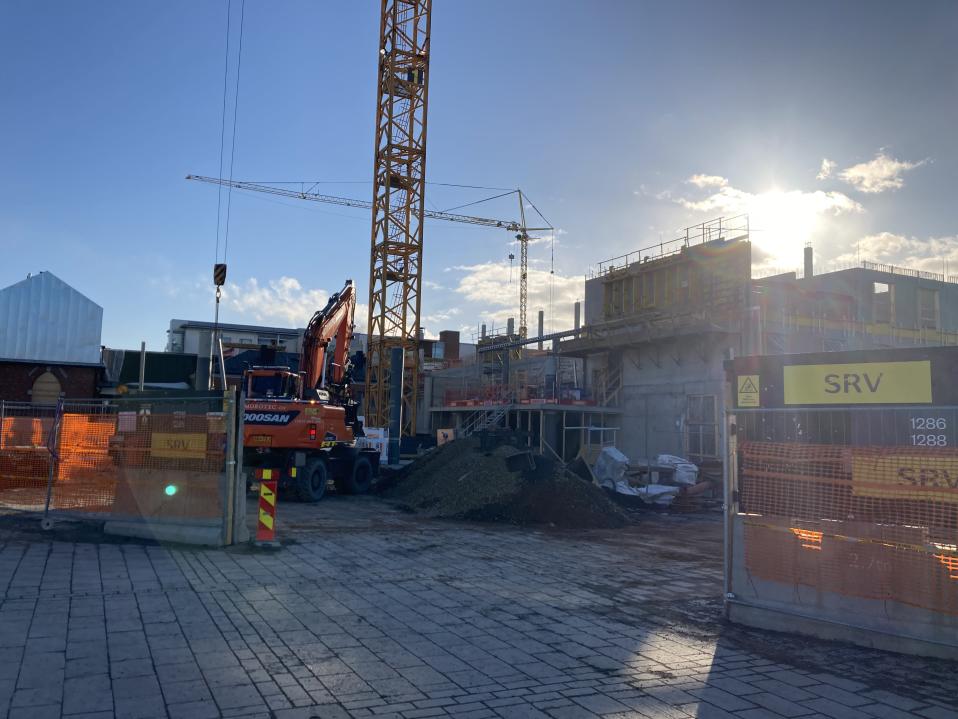 Oulun torihotellin rakennustyömaa.