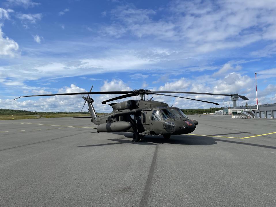 Helikopteri Pirkkalan harjoituksessa.