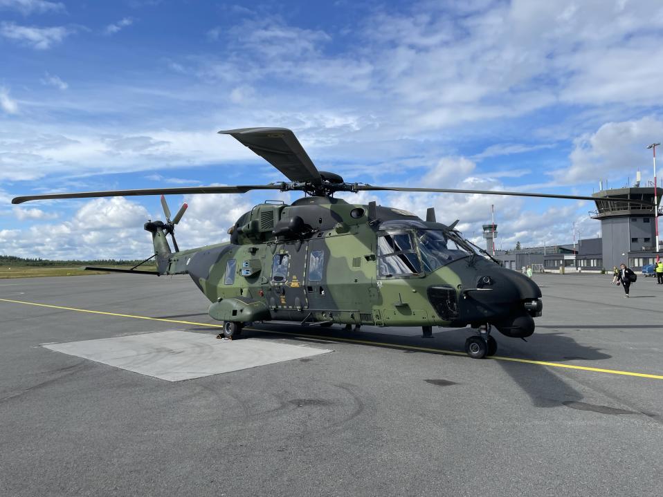 Helikopteri Pirkkalan harjoituksessa.