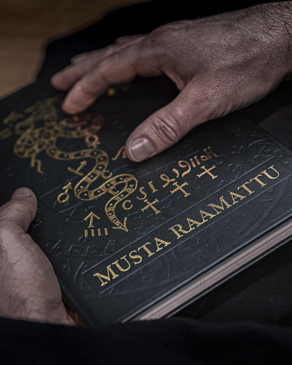 Musta raamattu