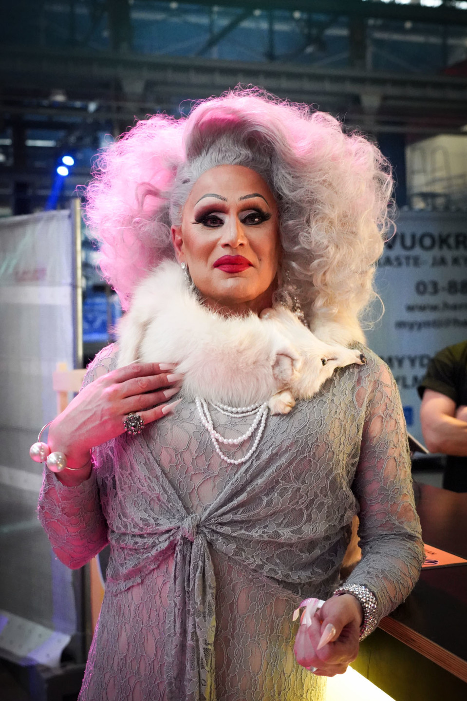 Querelle, Kalkkuna, drag