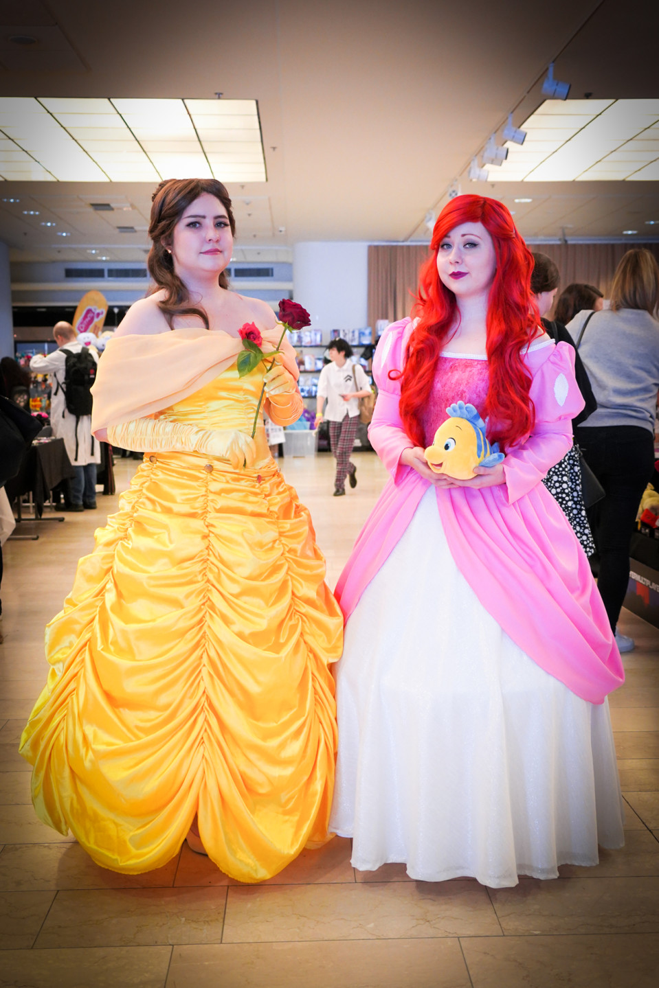 Nea Turtiainen, Ira Hurskainen, cosplay, Ariel, Belle, Popcult