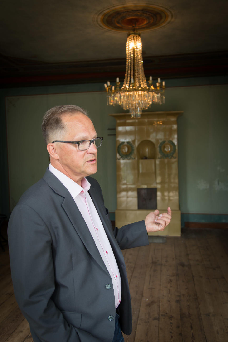 Jarmo Raveala palvelutilaverkkoyksikön päällikkö Helsingin kaupungilta.