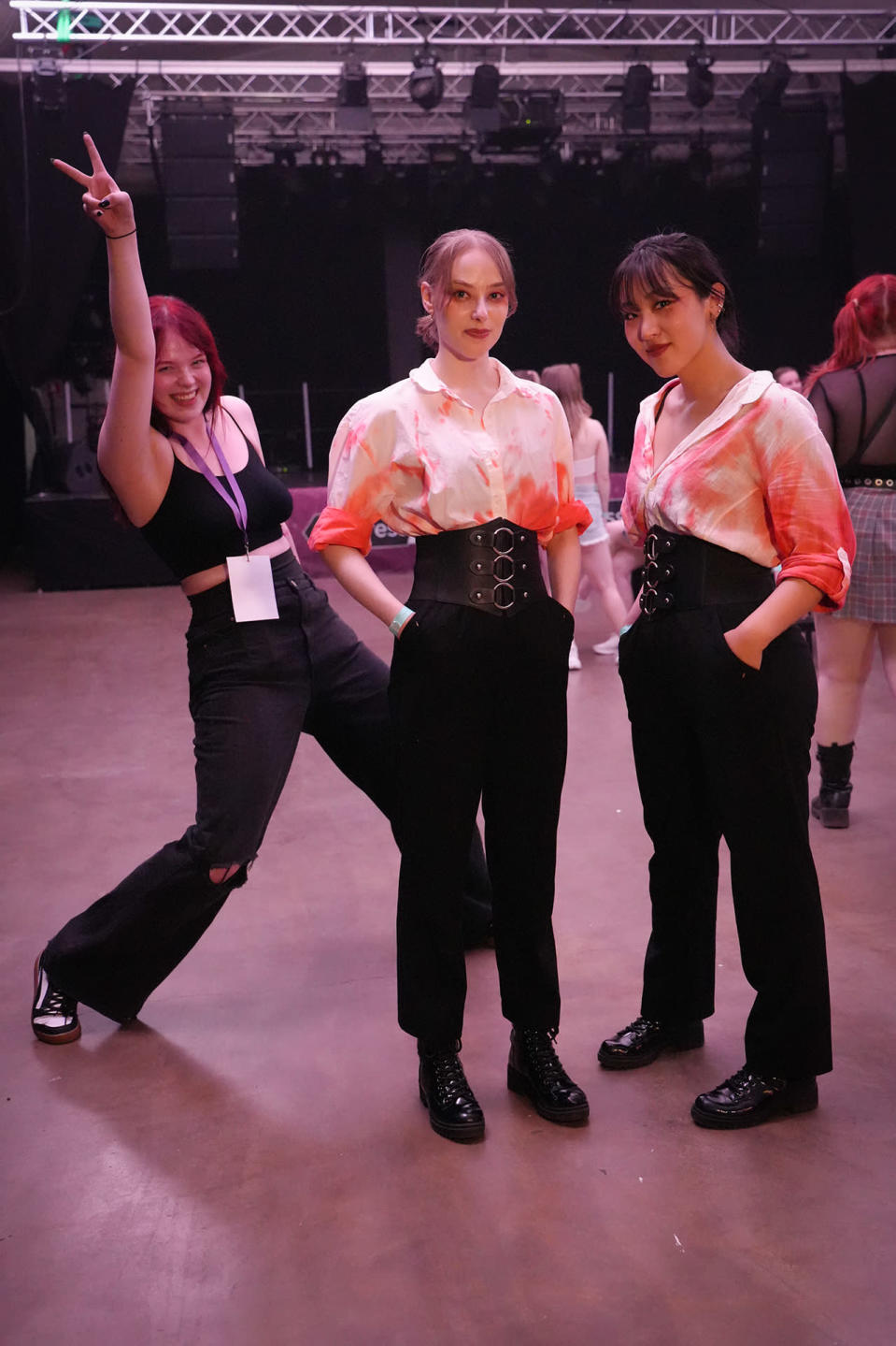 Johanna Nissinen ja Vilma Pentikäinen Nameless Dance Crewsta.