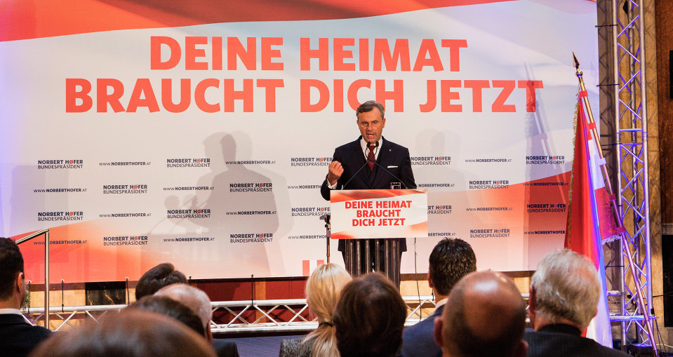Itävallan Vapauspuolue FPÖ:n presidenttiehdokas Norbert Hofer vaalikampanjan päätösjuhlissa