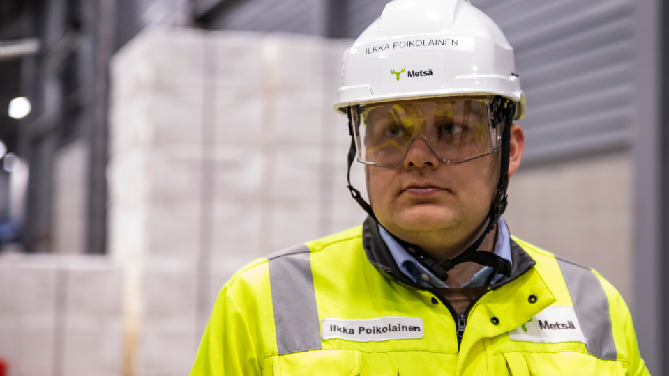 Äänekosken biotuotetehtaan johtaja Ilkka Poikolainen