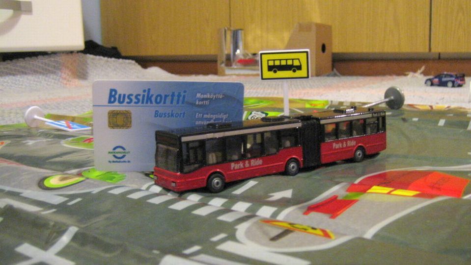 bussikortti ja bussi