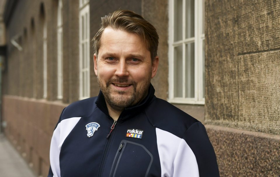Alle 20-vuotiaiden maajoukkueen päävalmentaja Antti Pennanen.