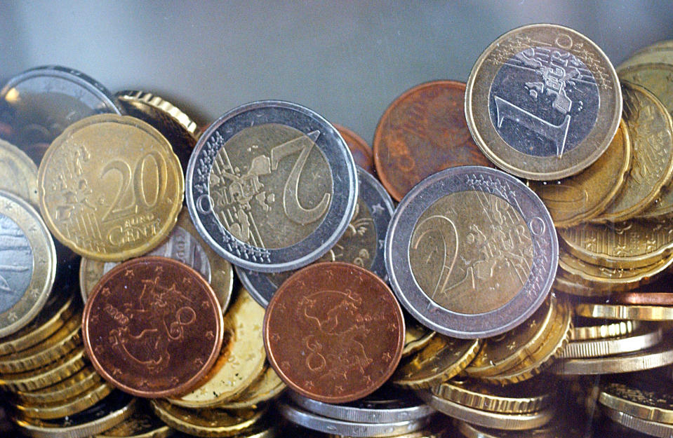Eurovaluutan kolikoita kasassa