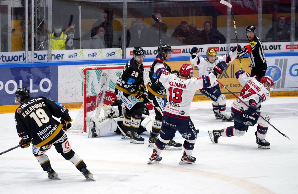 Kärpät ja HIFK taistelevat viimeisestä suorasta pudotuspelipaikasta.