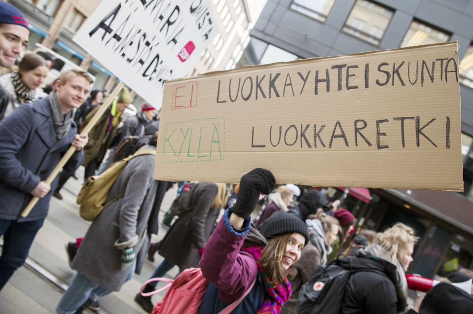 Opiskelijoiden mielenosoitus Helsingissä.