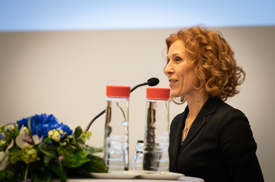 Susanna Rahkamo Suomen Olympiakomitean syyskokouksessa Vantaalla 21.11.2020