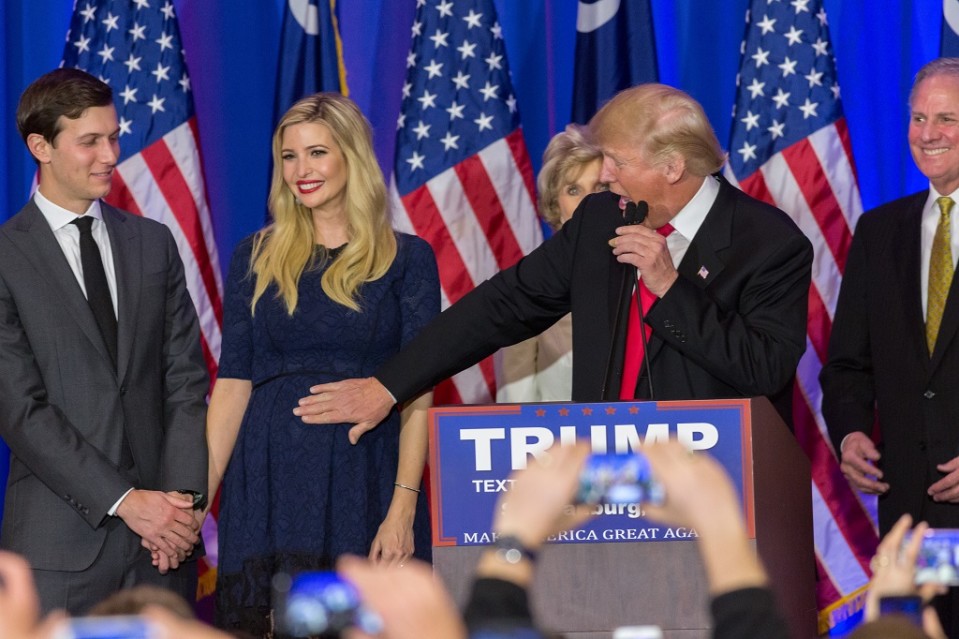 Ivanka Trump ja hänen aviomiehensa Jared Kuschner esiintyivät vaalikampanjatilaisuudessa Etelä-Carolinassa helmikuussa 2016.