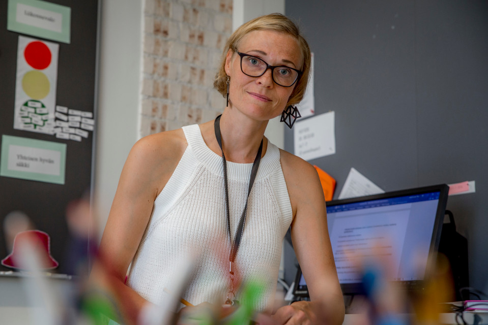 Taru Ikäheimonen, Saunalahden koulun luokanopettaja