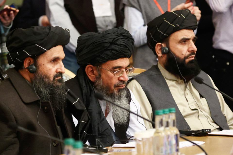 Mullah Abdul Ghani Baradar Afganistanin rauhanneuvotteluissa maaliskuussa 2021.