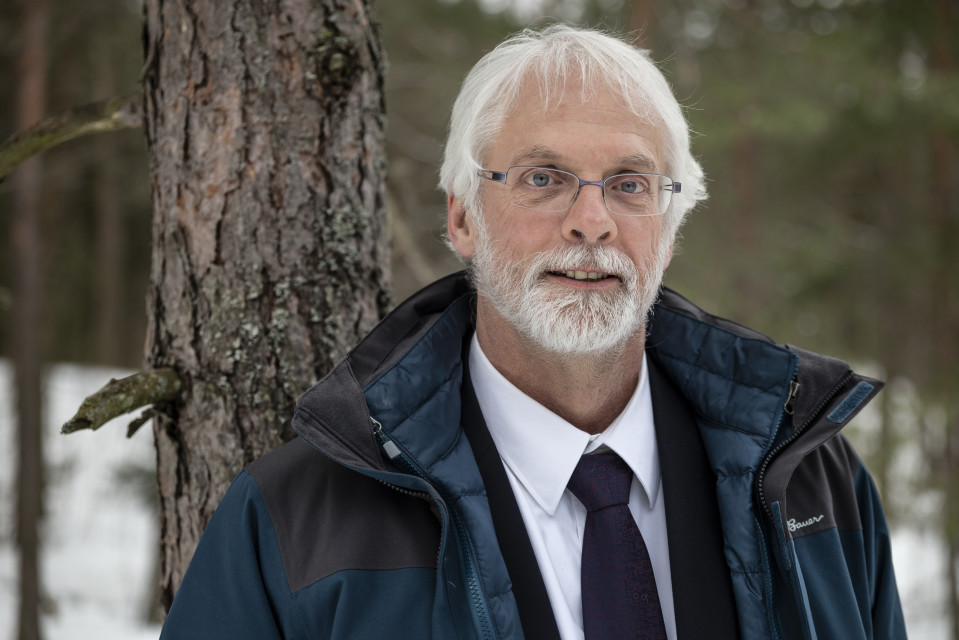 Werner Kurz, Canadian Forest Service