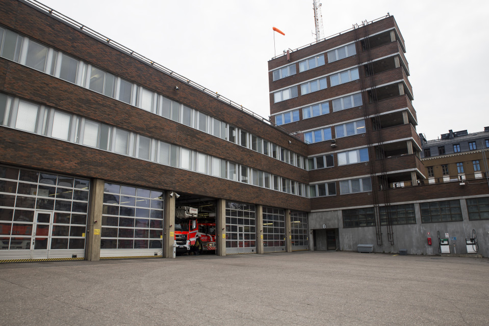 Helsingin keskuspelastusasema ulkoa