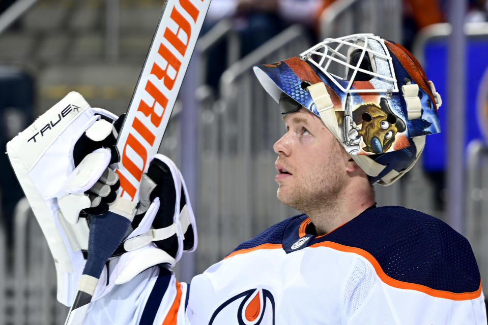 Mikko Koskinen pelaa Edmontonin maalilla