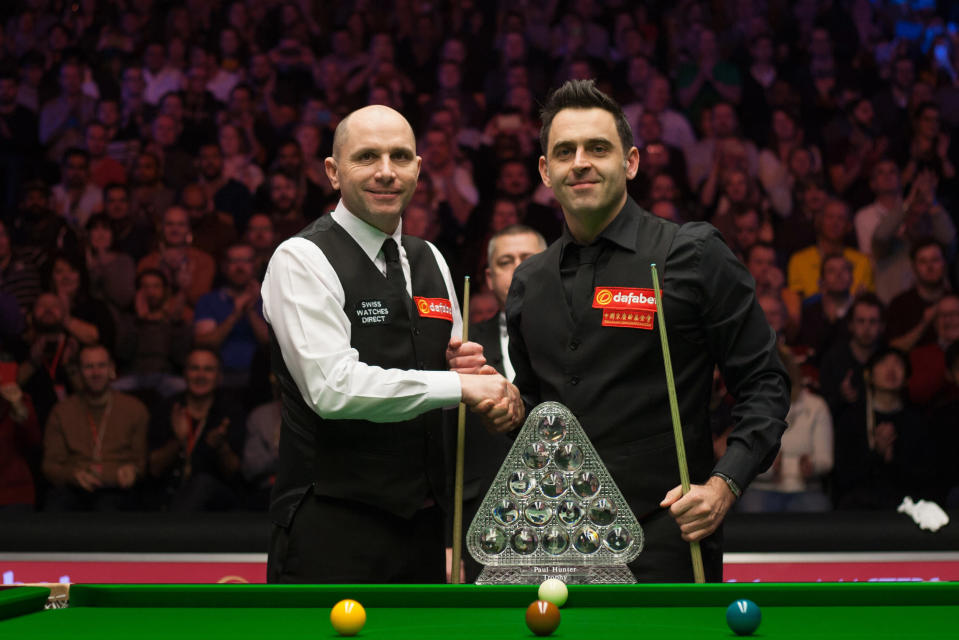 Joe Perry ja Ronnie O'Sullivan kohtasivat vuoden 2017 Masters-turnauksen finaalissa. O'Sullivan vei voiton erin 10–7, vaikka Perry pussittikin häntä enemmän sadan ja yli 50 pisteen breikkejä.