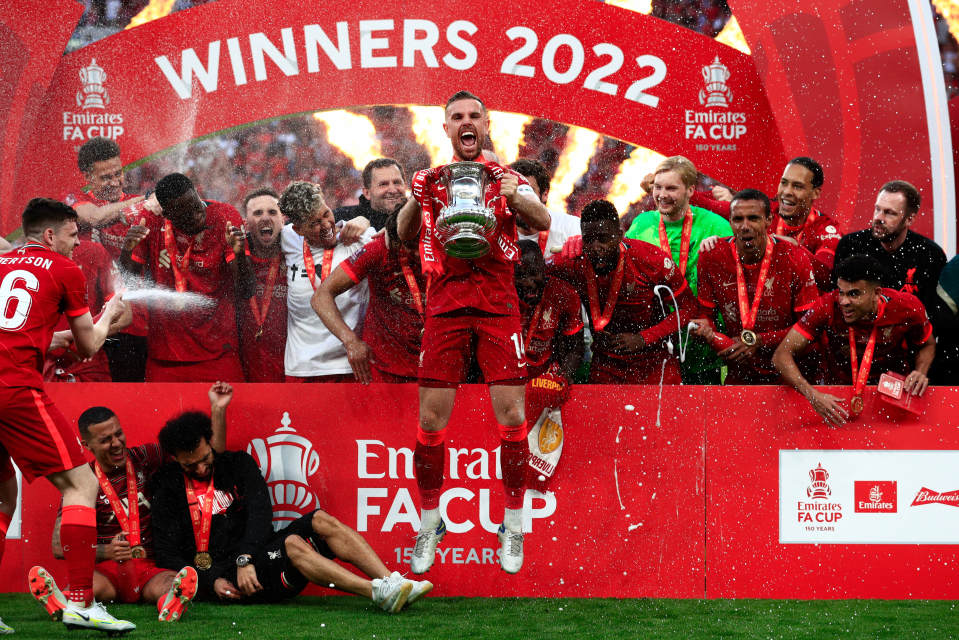 Liverpool juhlii FA Cupin voittoa.
