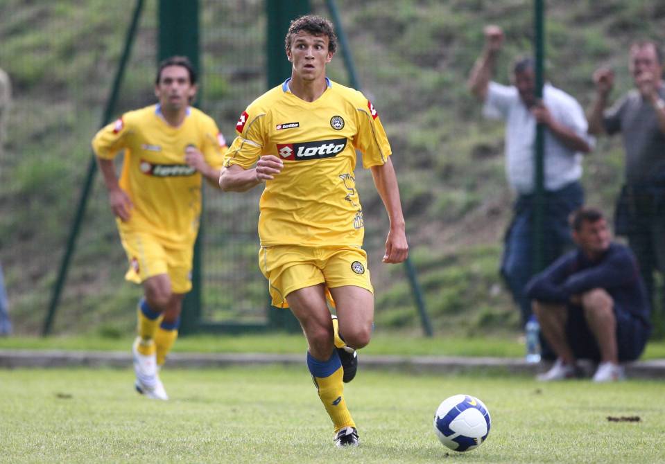 Roman Eremenko Udinesen harjoituksissa.