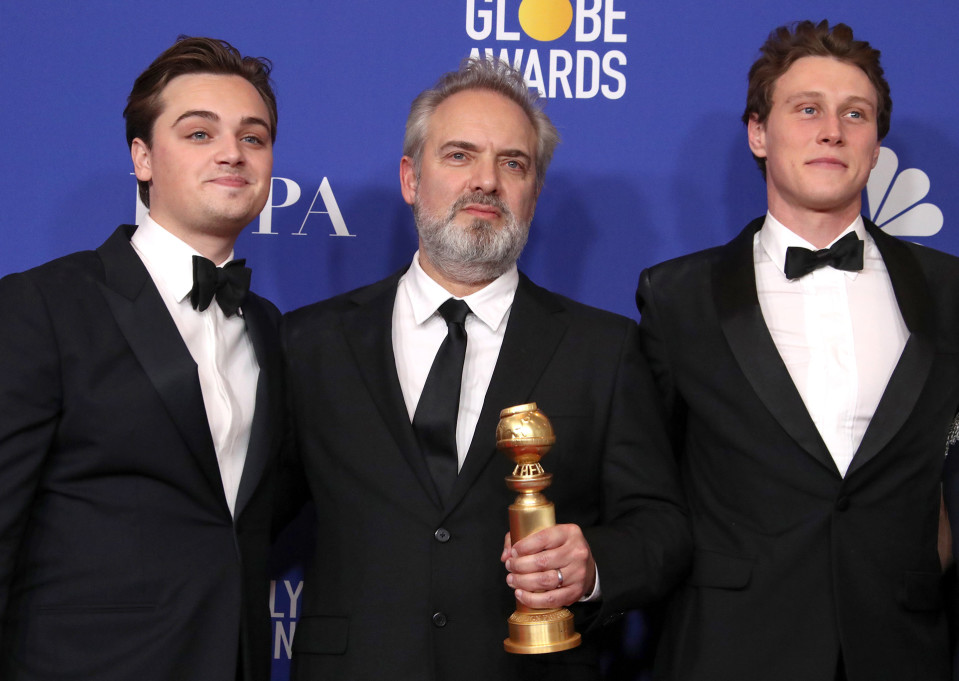 Dean-Charles Chapman, Sam Mendes ja George MacKay.