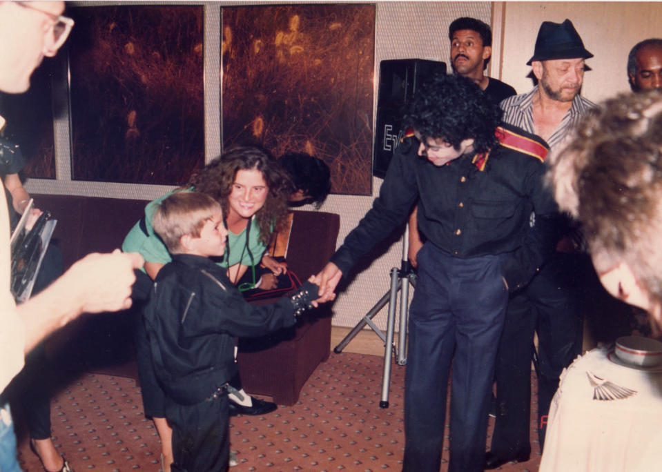 Wade Robson möter Michael Jackson för första gången.
