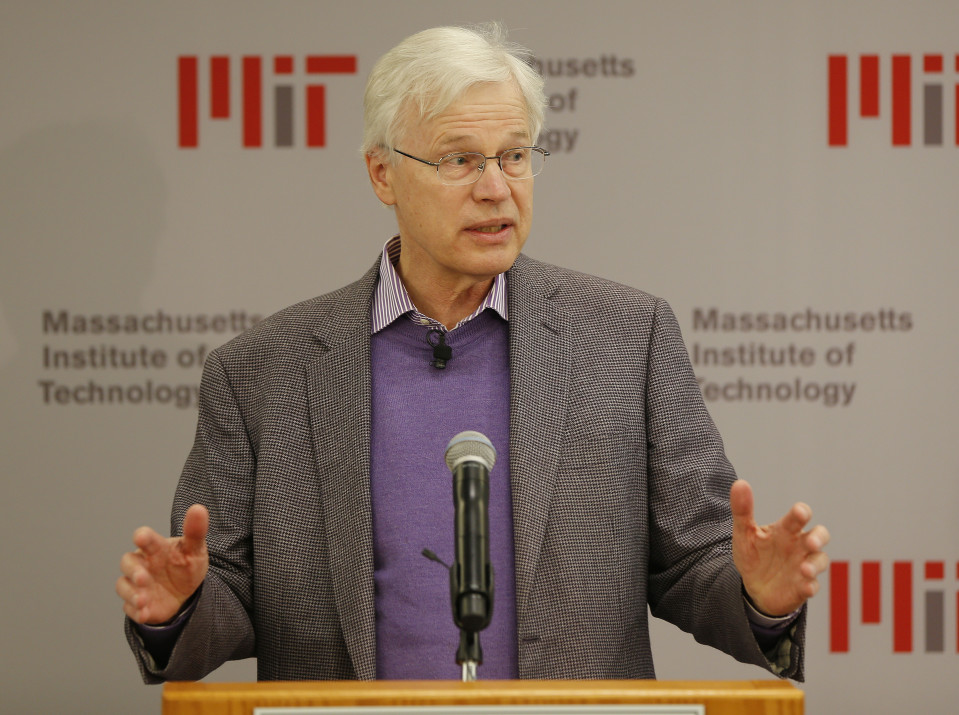 Professori Bengt Holmström