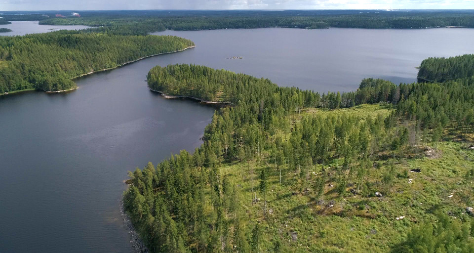 Mikonsaari (vas) ja Haapasaari