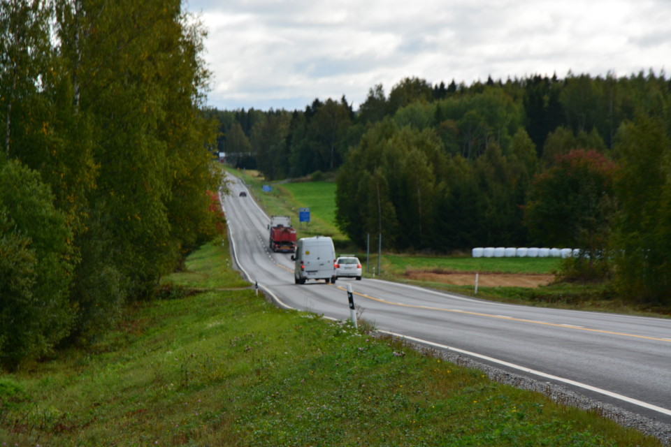 Valtatie 8 Maksamaalla.