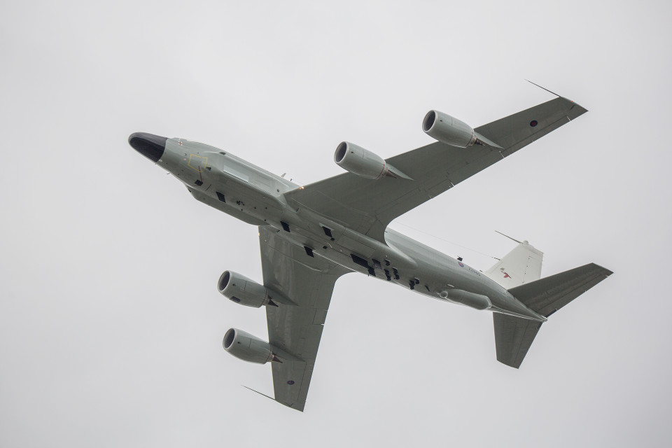 Tiedustelukone RC-135.